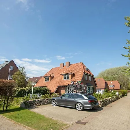 Haus Am Leuchtturm Hausteil 1 *